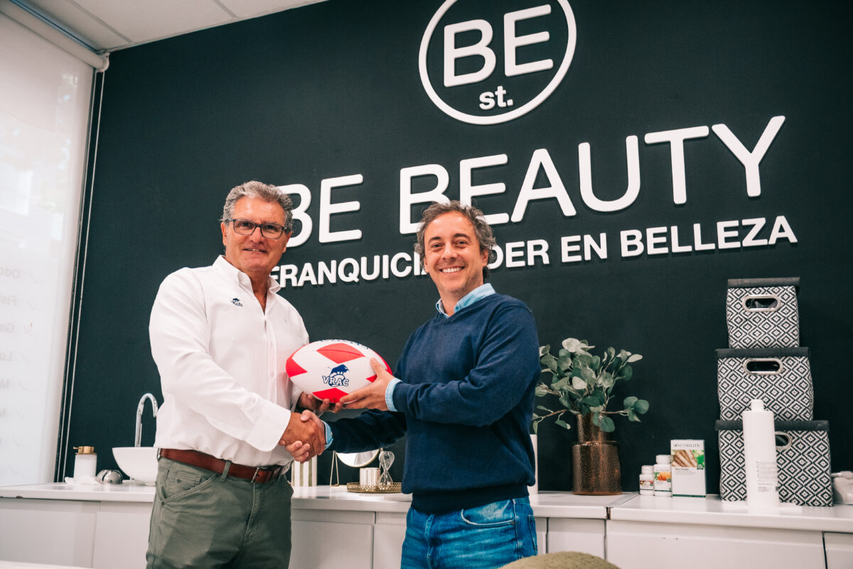 Clínica Villa de Prado y Be Beauty Valladolid renuevan su compromiso con el VRAC Quesos Entrepinares